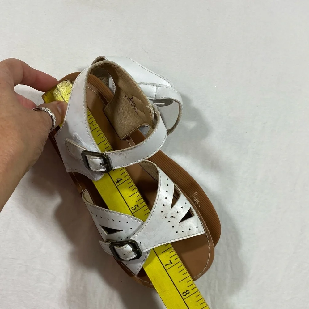 Leather White Strappy Sandals Size 11 Girls Velcro strap Sandals
